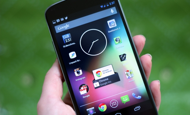 LG’s Google Nexus 4 earns strong reviews, sells out in minutes