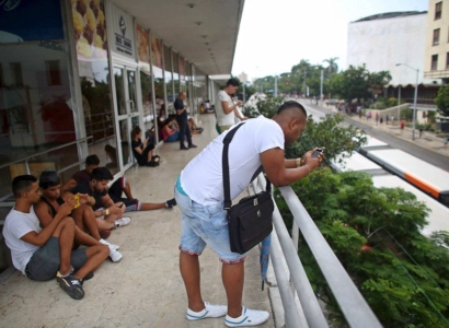 Cuba wifi hotspot users