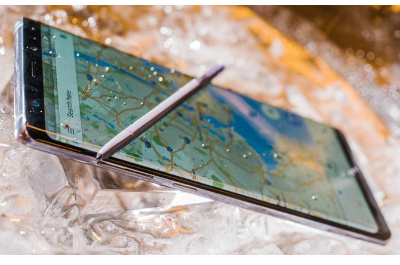 Samsung Galaxy Note 8 reviews waterproof screen