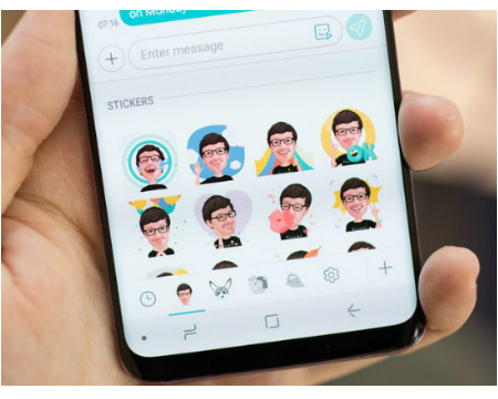 Galaxy S9 reviews AR Emoji CNet