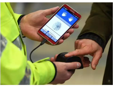 police fingerprinting app + biometric scanner demo