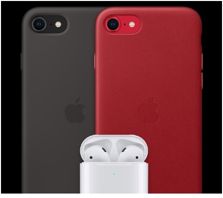 2020 iPhone SE with AirPods